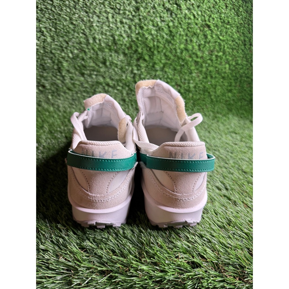 Nike Waffle Debut Womens White Sail Green Retro Run Shoes FQ8890-100 Size 10.5 - Picture 9 of 9